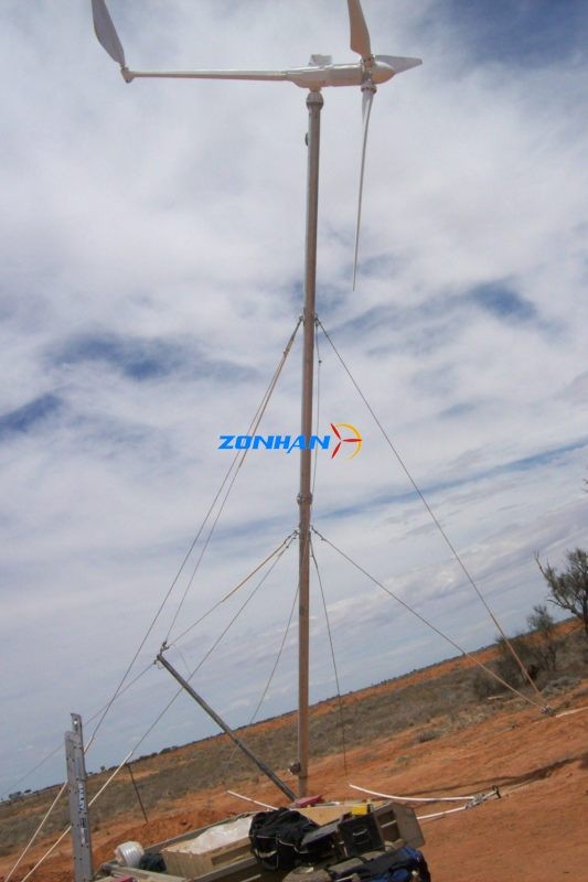 5kw 风力发电机与 12m 塔杆在美国安装