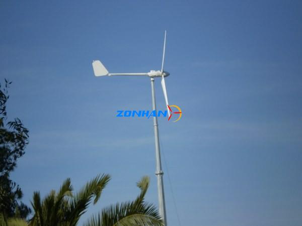 Une éolienne de 5kw est installée en Italie